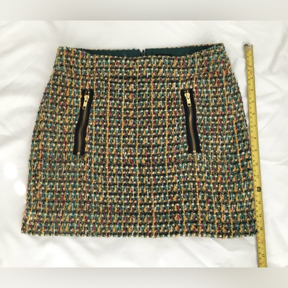 J. Crew Dresses & Skirts - EUC Jcrew multicolored wool mini shirt with gold zippers, fully lined, back zip.